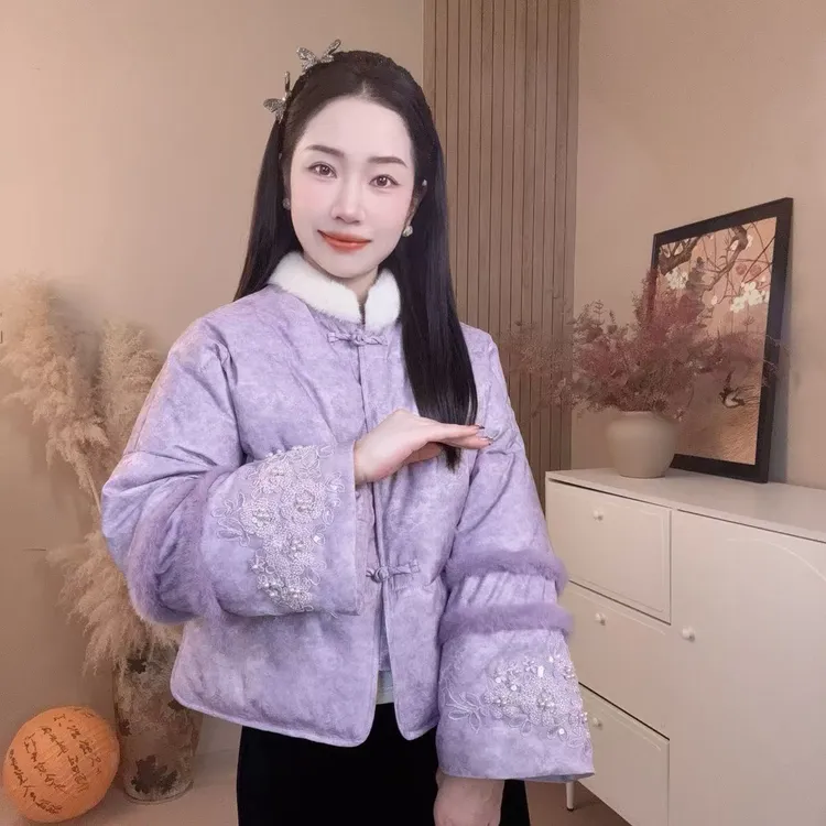 笙笙-2025冬季新款国风羽绒服拼接刺绣盘扣白鸭绒外套显瘦百搭女