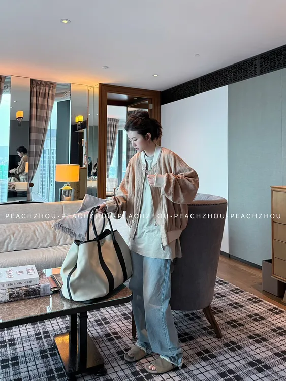 『PEACHZHOU』磨边裤脚水洗猫须纹磨白宽松直筒牛仔裤通勤休闲长裤