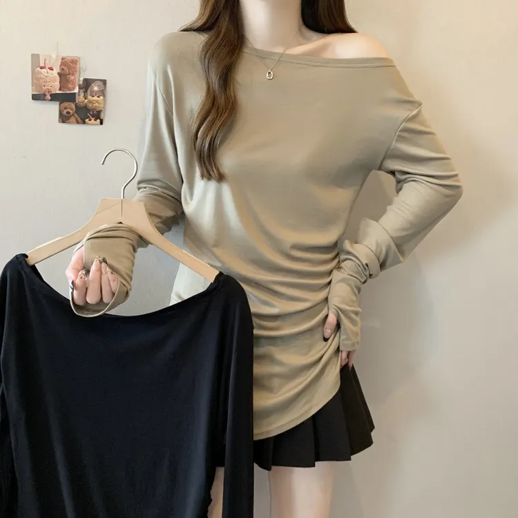 实拍~2025年胖MM大码不规则斜领小心机长袖T恤设计感显瘦露肩上衣