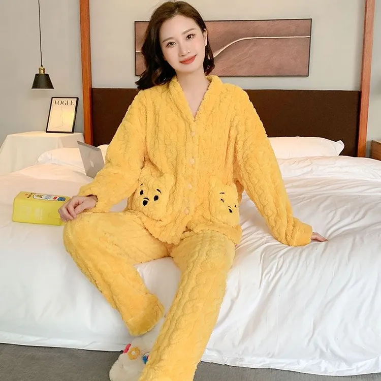 1秋冬季女士卡通熊加绒加厚保暖珊瑚绒冬季可爱甜美家居服毛绒