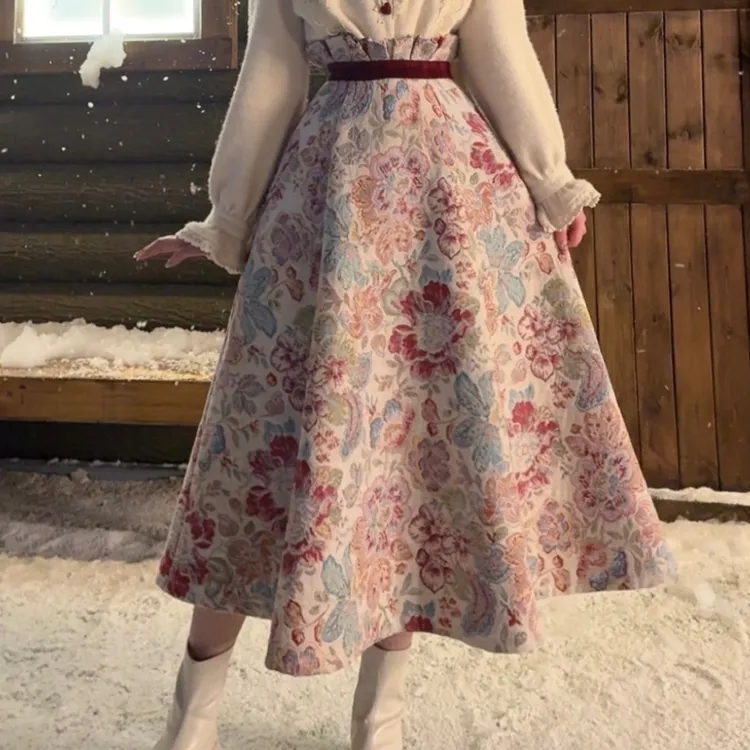 现一生罗曼【雪国公主】法式提花半身裙秋冬撞色显瘦a字裙子B982