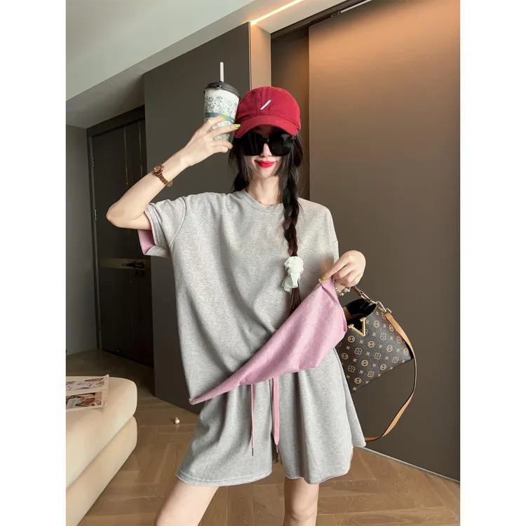 特大码300斤男女夏季百搭短袖T恤短裤两件套新款宽松显瘦休闲套装