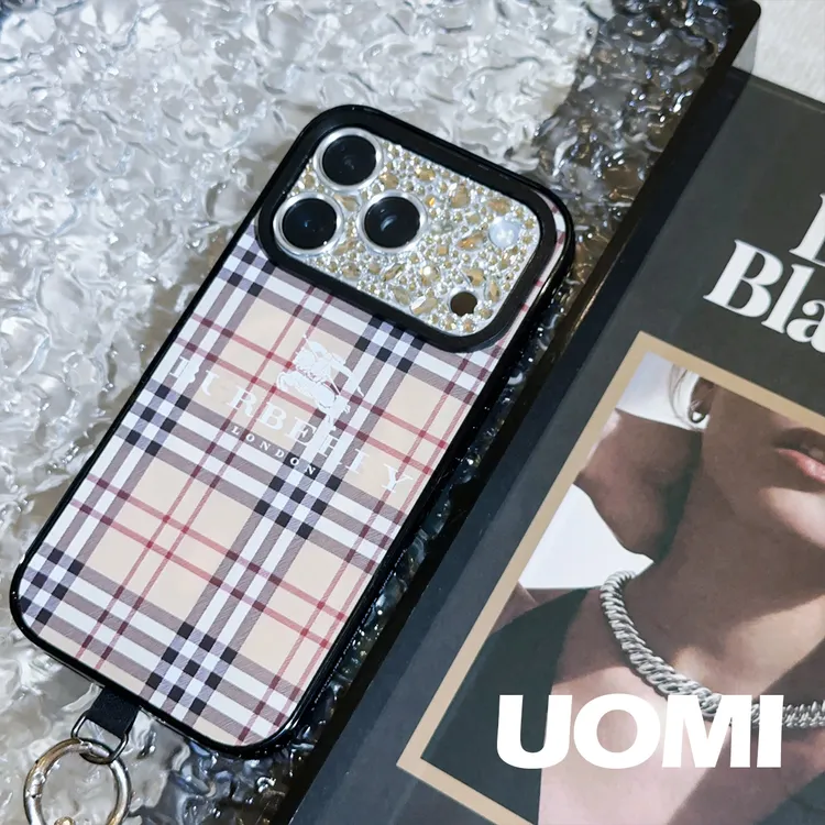 Uomi经典秋冬格纹手机壳适用iPhone17ProMax苹果16PM