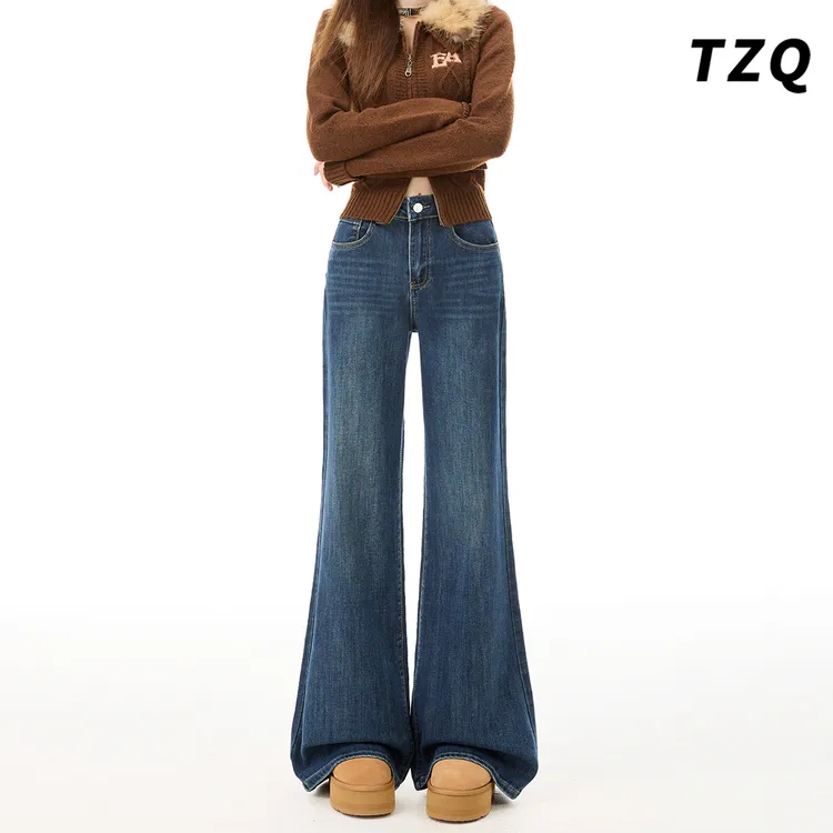2025年加绒加厚微喇牛仔裤女爆款秋冬季新款高腰显瘦修身喇叭裤子