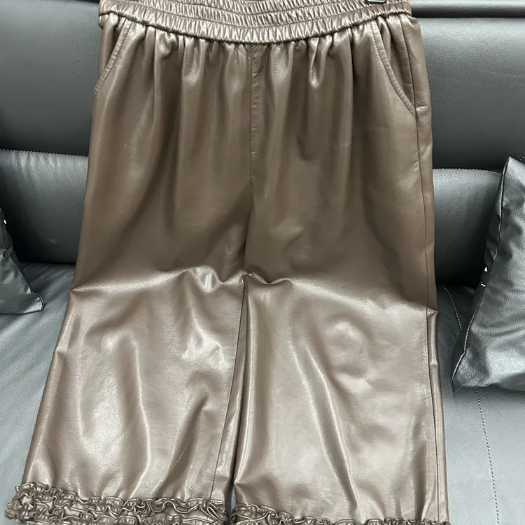 直筒九分花边皮裤