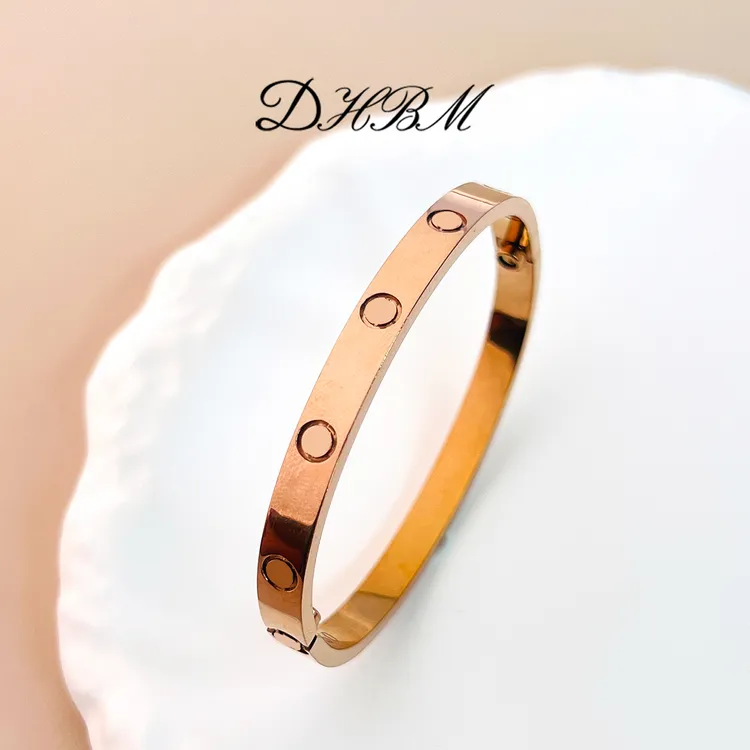 V金  【DHBM手镯】CNC精工 （净版）LOVE手镯时尚简约设计 CA001Y