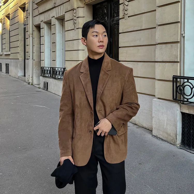 春秋季翻麂皮绒男士高级感轻熟商务设计宽松休闲西服夹克外套