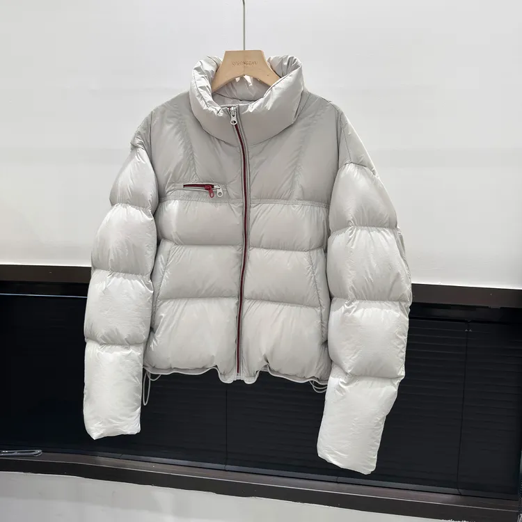 90白鸭绒立领羽绒服女短款冬季外套2025新款加厚面包服冬装羽绒衣