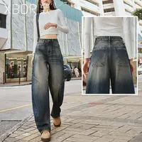 2025秋季新款后袋刺绣复古牛仔裤女阔腿显瘦高腰提臀百搭裤子潮