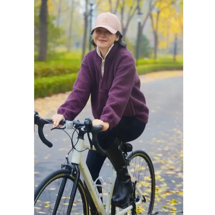 我是摩羯 看枫叶同款 棉半门襟一体暖舒绒摇粒绒秋冬上衣