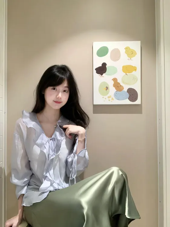 2025春夏新款韩系蓝色木耳边宽松衬衫气质绿色鱼尾半身裙两件套装