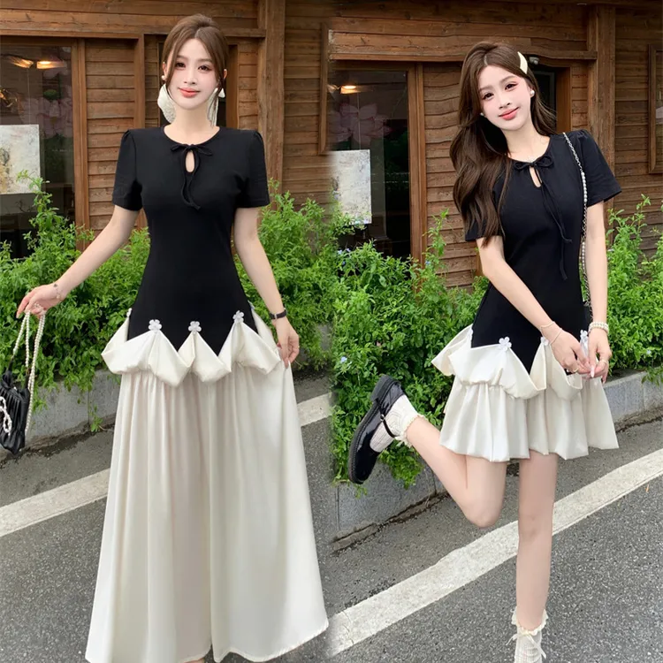 大码纯欲小黑裙撞色花苞裙收腰A字裙短袖连衣裙