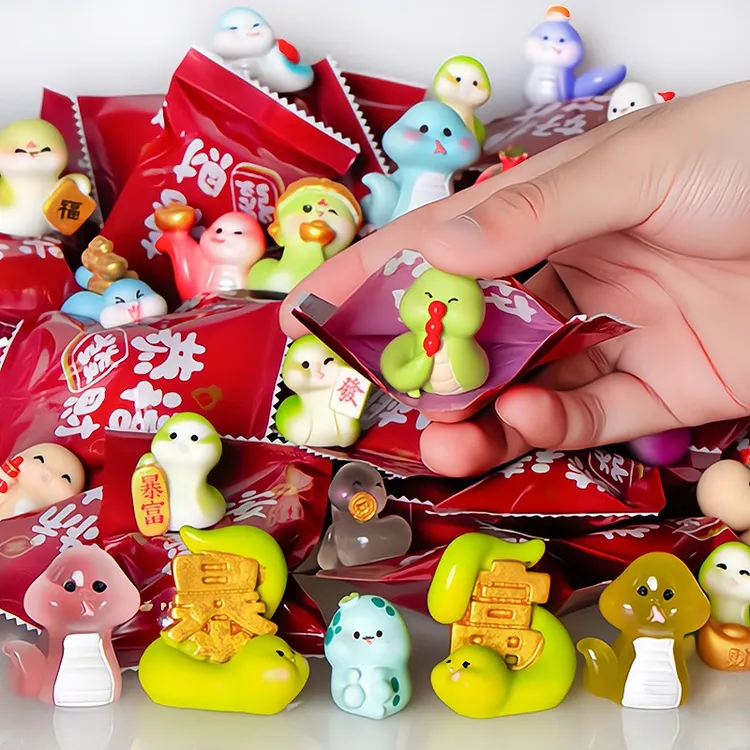 动物模型玩具蛇年系列mini周边小公仔玩具惊喜抽奖爆款网红盲袋