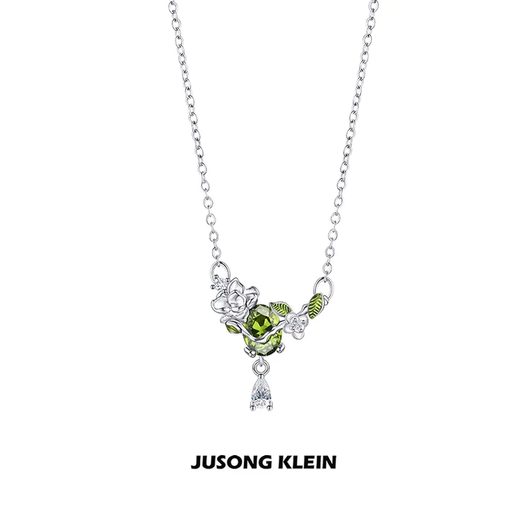 Jusong klein 钛钢项链 春日蝴蝶系列花朵项链女绿锆石小花锁骨链