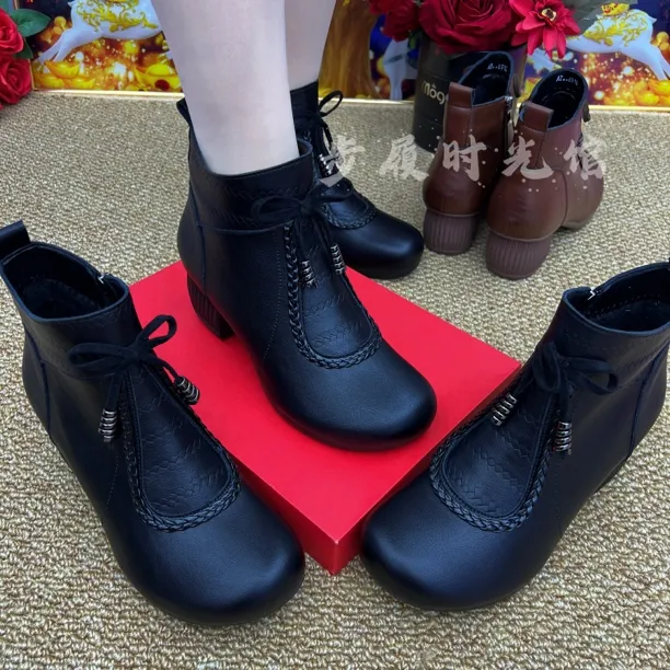 民族风复古短靴女粗跟圆头妈妈鞋侧拉链时尚百搭软底舒适马丁靴女