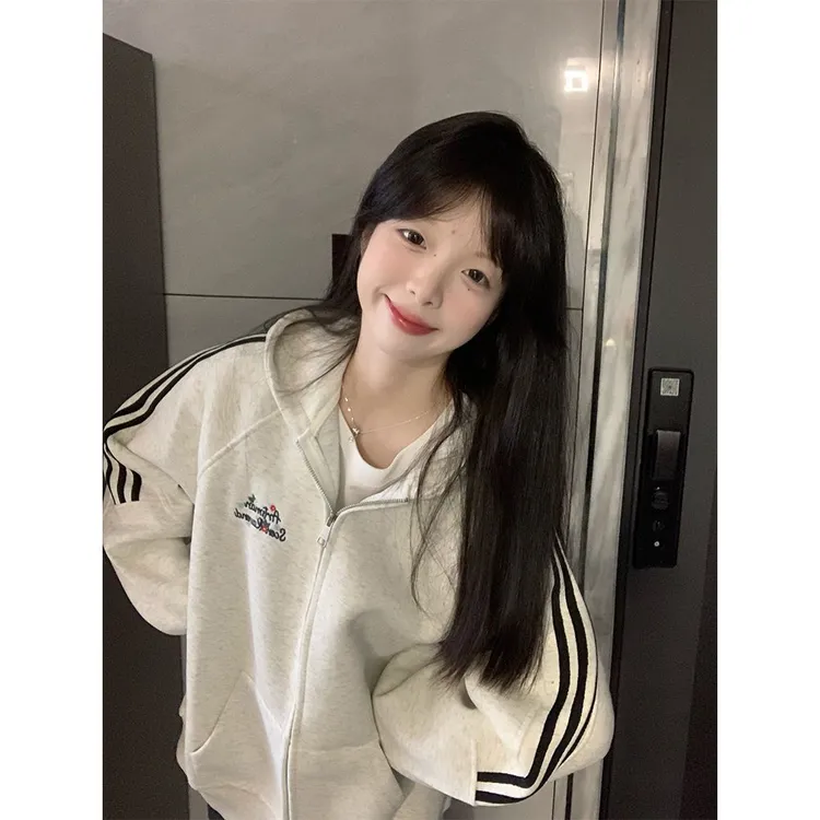 美式复古三条杠插肩刺绣字母卫衣女秋冬季宽松开衫连帽外套#WY57