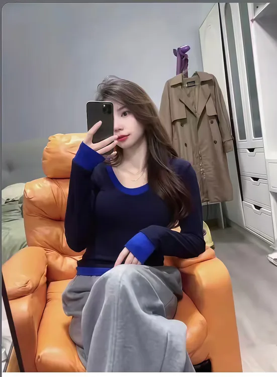 『FanXi』2025秋冬显瘦内搭修身长袖上衣韩系撞色V领T恤女8018