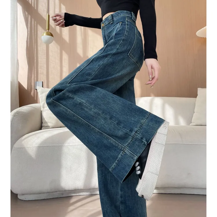 小众刺绣设计牛仔裤女2025春季高腰宽松显瘦气质百搭直筒阔腿裤潮