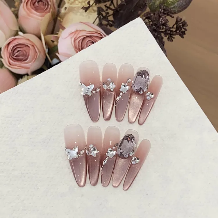 2025年爆款手工冰透裸色紫色渐变侧光猫眼精品K9九紫离火穿戴甲片