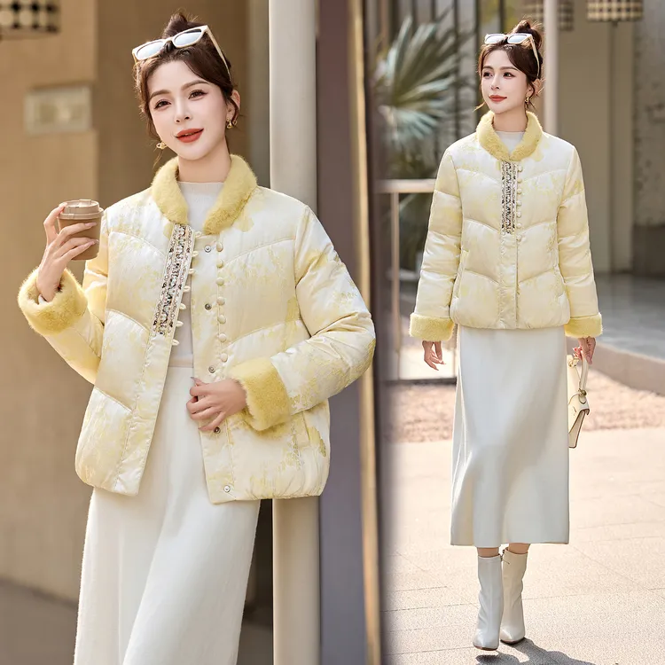 新中式国风刺绣提花羽绒服女2025冬季新款设计感短款保暖外套潮