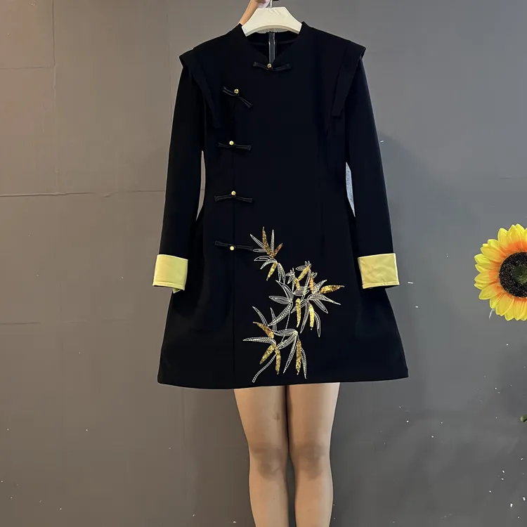 新中式竹叶设计高级感立领复古盘扣收腰显瘦改良旗袍连衣裙