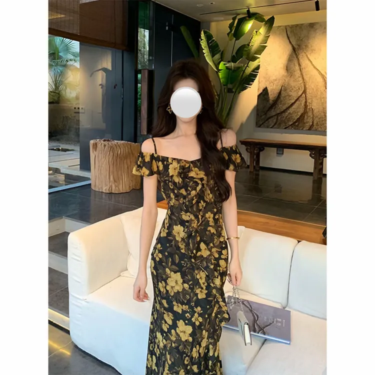 【雾松见鹿】夏季气质黑色碎花修身吊带一字肩鱼尾连衣裙