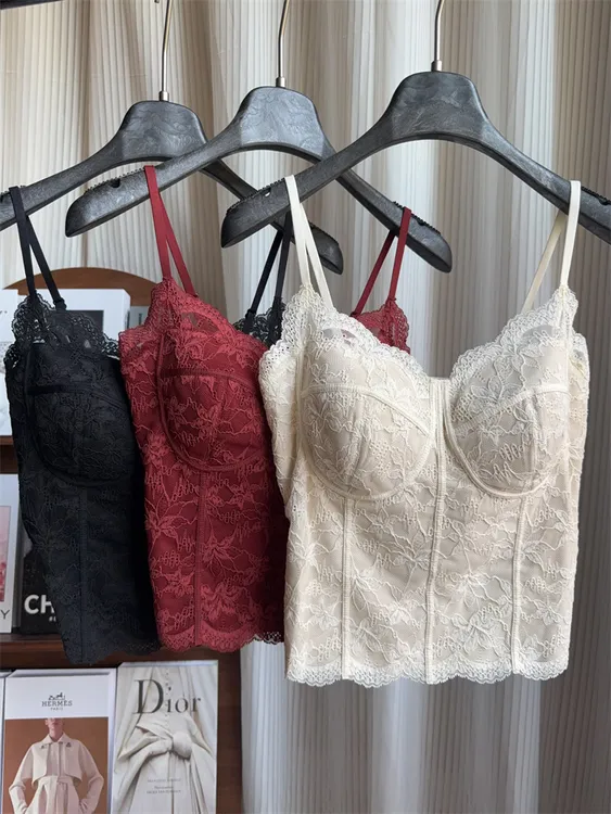 秋冬法式蕾丝纯欲吊带美背一体杯免穿文胸背心女修身显瘦内衣女士