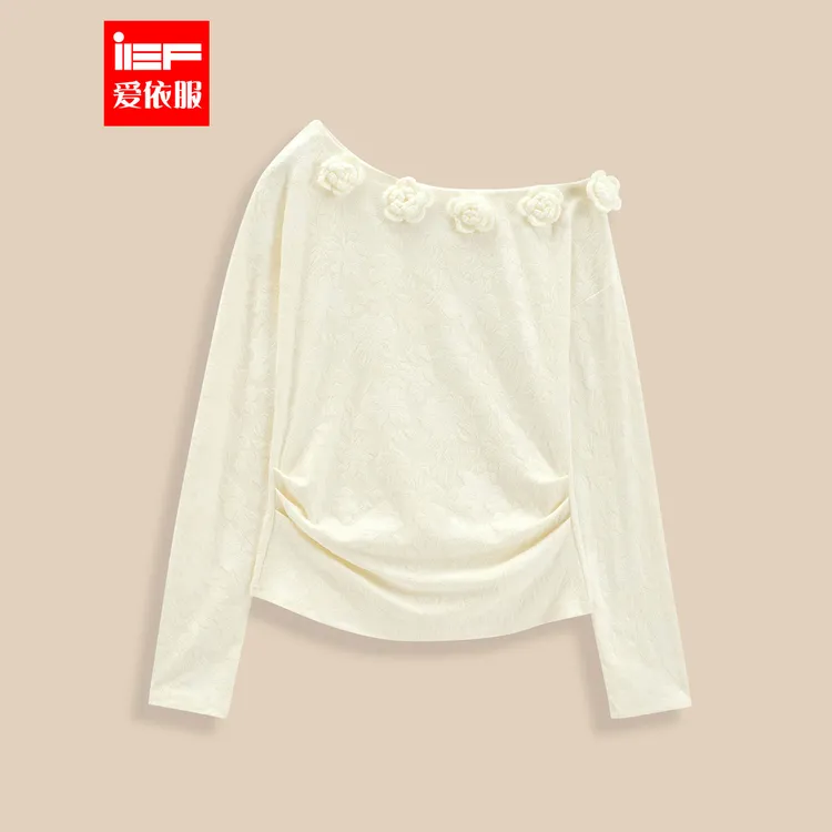 IEF/爱依服2025秋季新款法式温柔纯欲风立体花朵设计通勤百搭上衣
