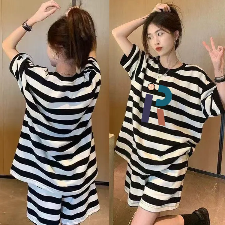 慵懒风休闲条纹套装女装2025夏季宽松遮肚显瘦短袖t恤短裤两件套