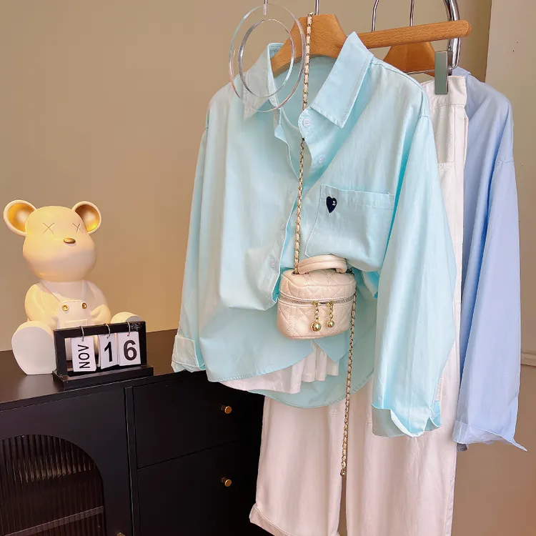 设计感小众刺绣爱心Polo领衬衫女2025年春夏新款慵懒风中长款上衣