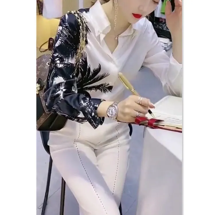 新款长袖衬衫印花上衣显瘦洋气衬衣大码女装