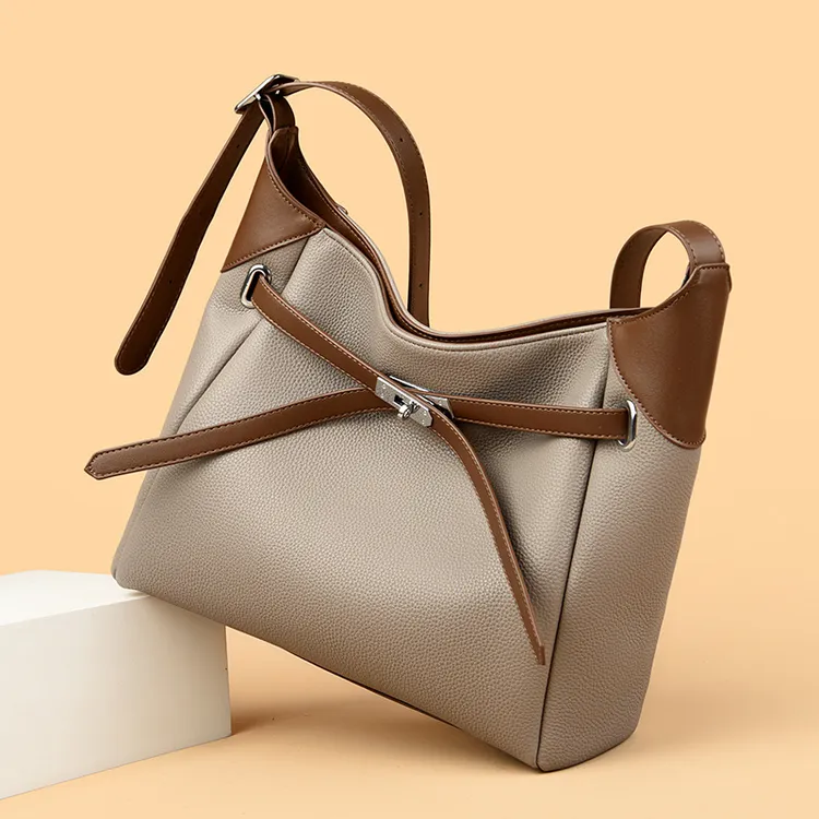 新款大容量软皮女包简约竖款方型通勤斜跨腋下托特包黑色卡其灰色