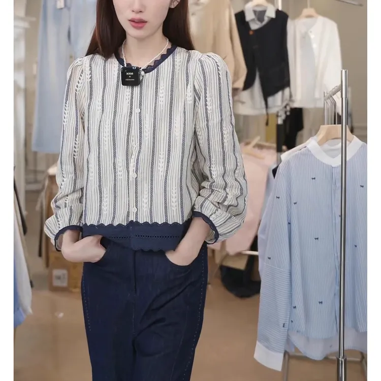 2025秋新款女装巨好看短款衬衫蕾丝花边长袖法式小资小上衣