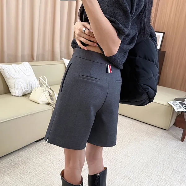 【一比Eby】女三色中裤休闲裤秋冬西装裤子新款短裤五分裤251379#