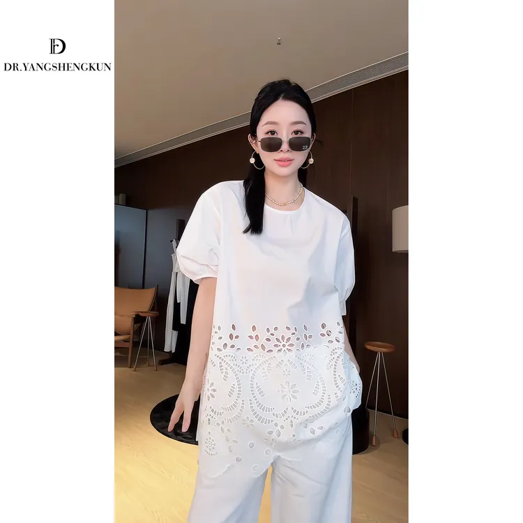 杨圣坤2025夏季新品女士简约纯色百搭不规则下摆镂空衬衫L2552812