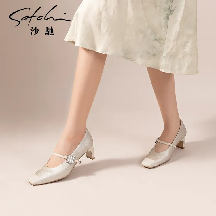沙驰女鞋优雅国风新中式粗跟单鞋女2024年秋季新款职业鞋玛丽珍鞋