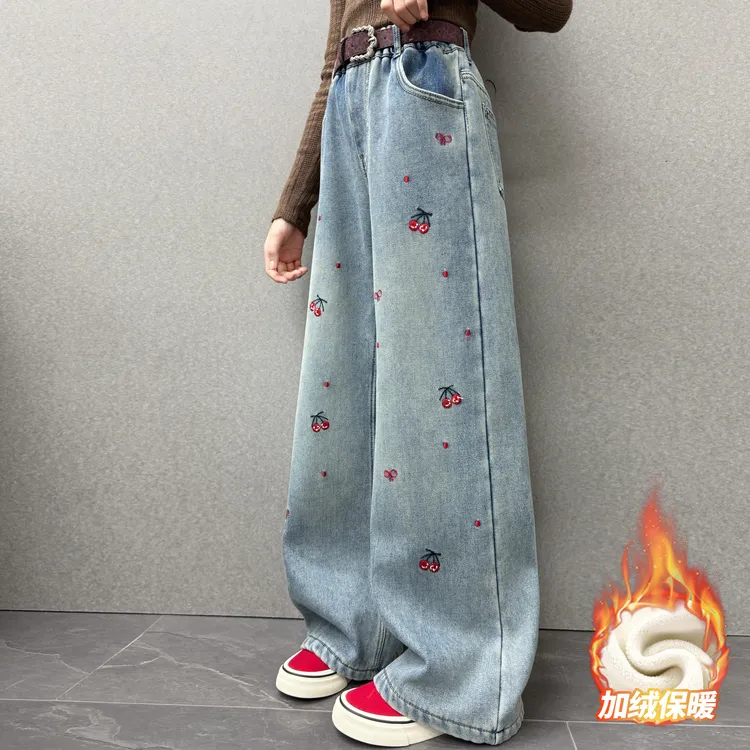 女童加绒牛仔裤冬款儿童绣花长裤一体绒阔腿裤中大童女孩潮范童裤