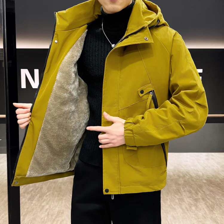 设计感高级冲锋衣外套男士2025秋冬季加绒加厚连帽棉服防寒棉袄潮