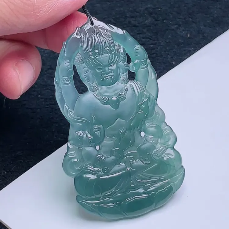 纯天然A货翡翠冰透精雕刻火焰镂空不动明王菩萨吊坠71.5-40.6-6mm