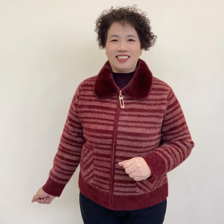 妈妈秋冬外套中老年女装条纹短款翻领毛领时尚保暖显瘦上衣2011