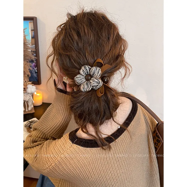 毛线花朵蝴蝶结发圈女高级感慵懒风扎丸子头发绳复古头绳秋冬发饰
