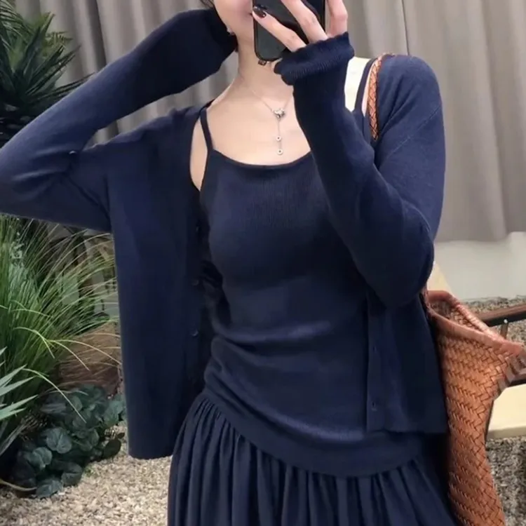 适合胖mm大码女装藏青色长袖针织开衫女早秋季披肩外搭巨好看上衣