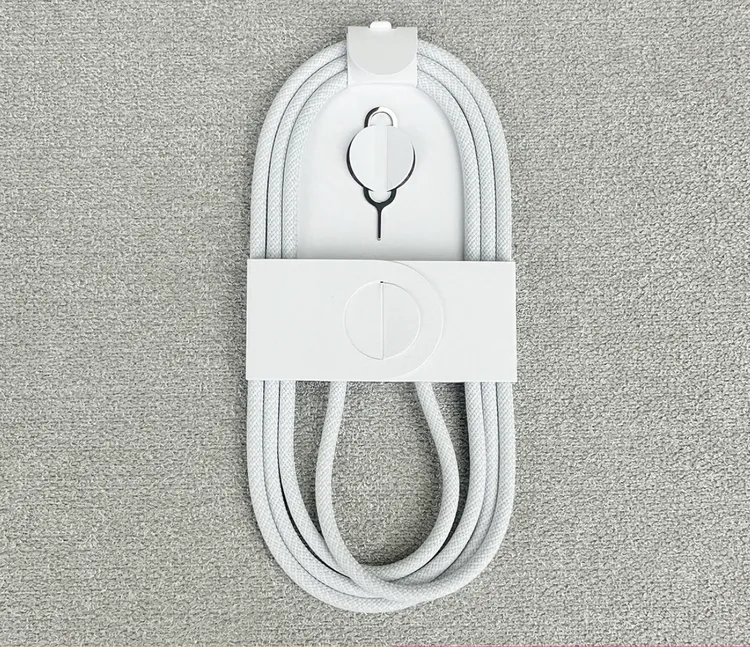 99新 Apple/苹果 原装16拆机双C编织线带取卡针充电数据线