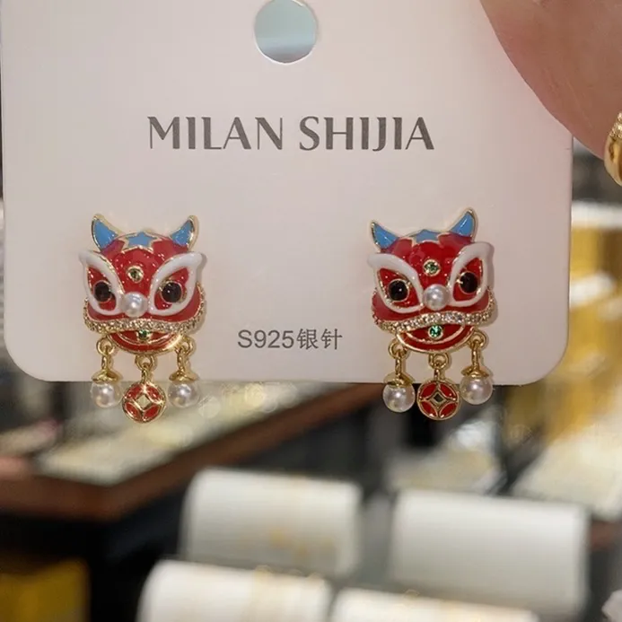铜合金仿珍珠耳饰 红色醒狮系列锆石耳饰中国风民族气质