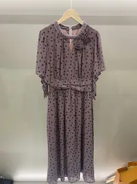 822新款2025连衣裙