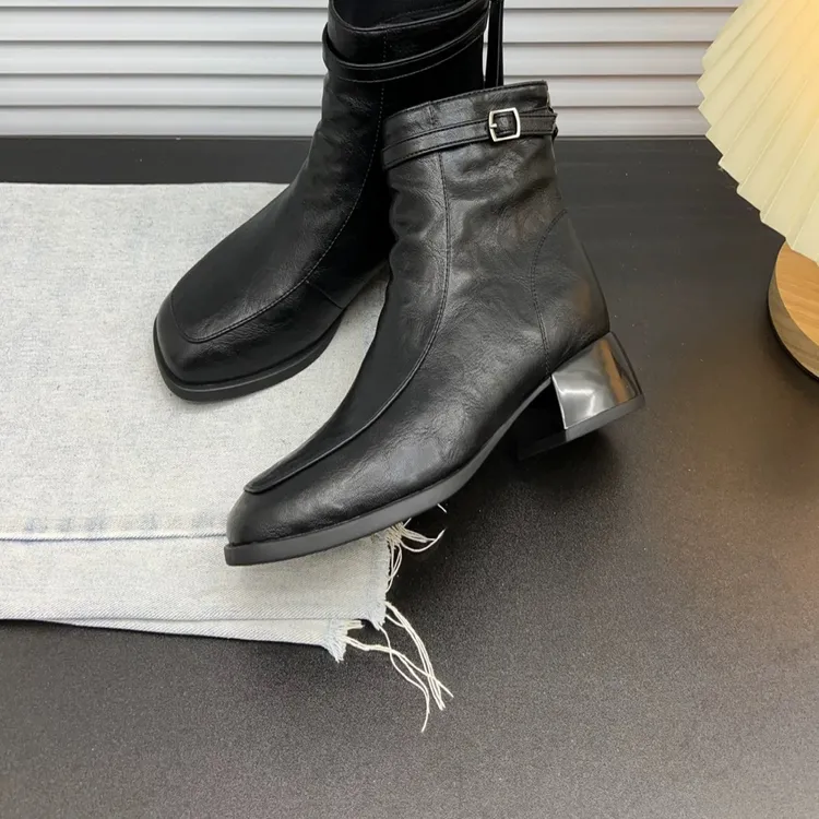 年底福利！加薄绒超软皮3cm方跟百搭短靴1-58601-80