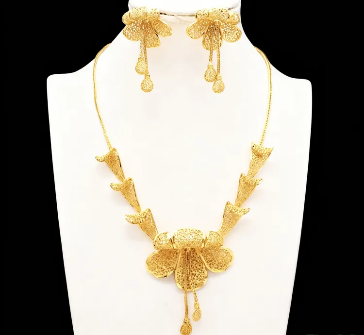 黄铜项链 【百合盛开】1/17设计师款金色迪拜奢华两件套不掉色饰品