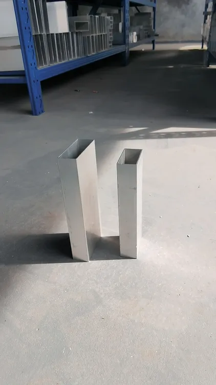 高品质铝型材四方管铝合金凹槽管铝材装饰规格大小单色木纹可定制