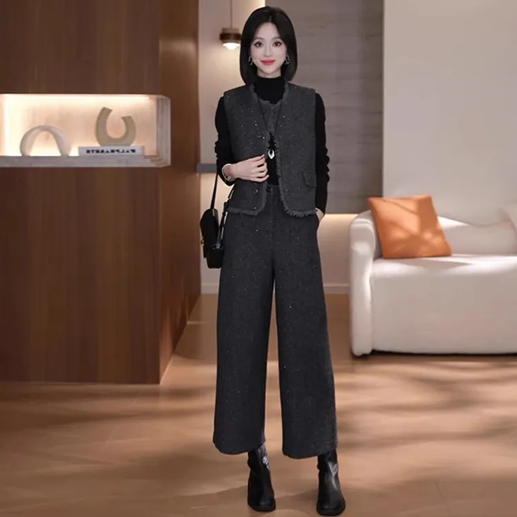 时尚小香风套装女2025秋季新款洋气显瘦马甲打底衫阔腿裤三件套潮