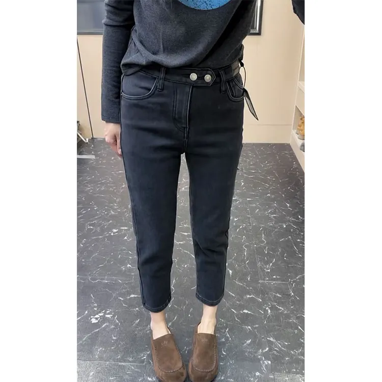 萱贝纯修身显瘦弹力牛仔裤女2025秋冬新款加绒加厚九分直筒烟管裤